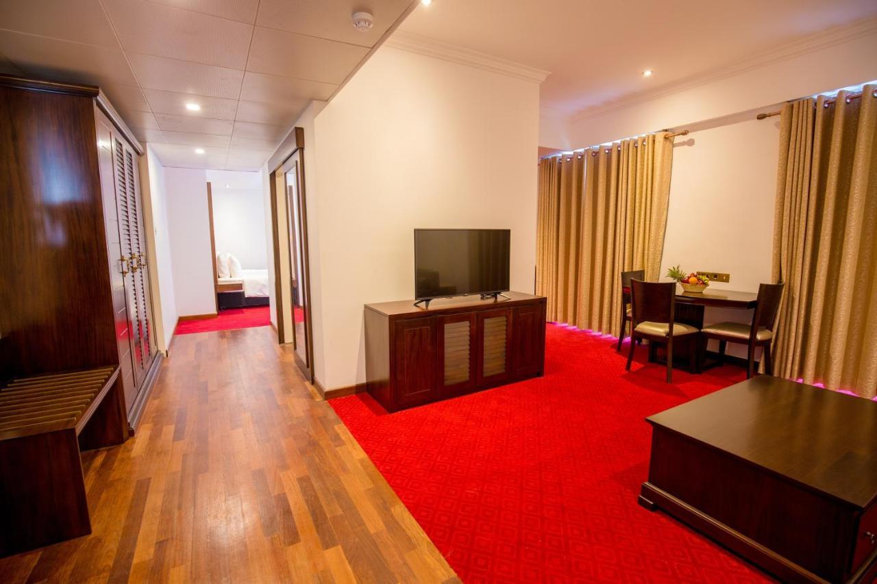 Trillium Boutique City Hotel Colombo Buitenkant foto
